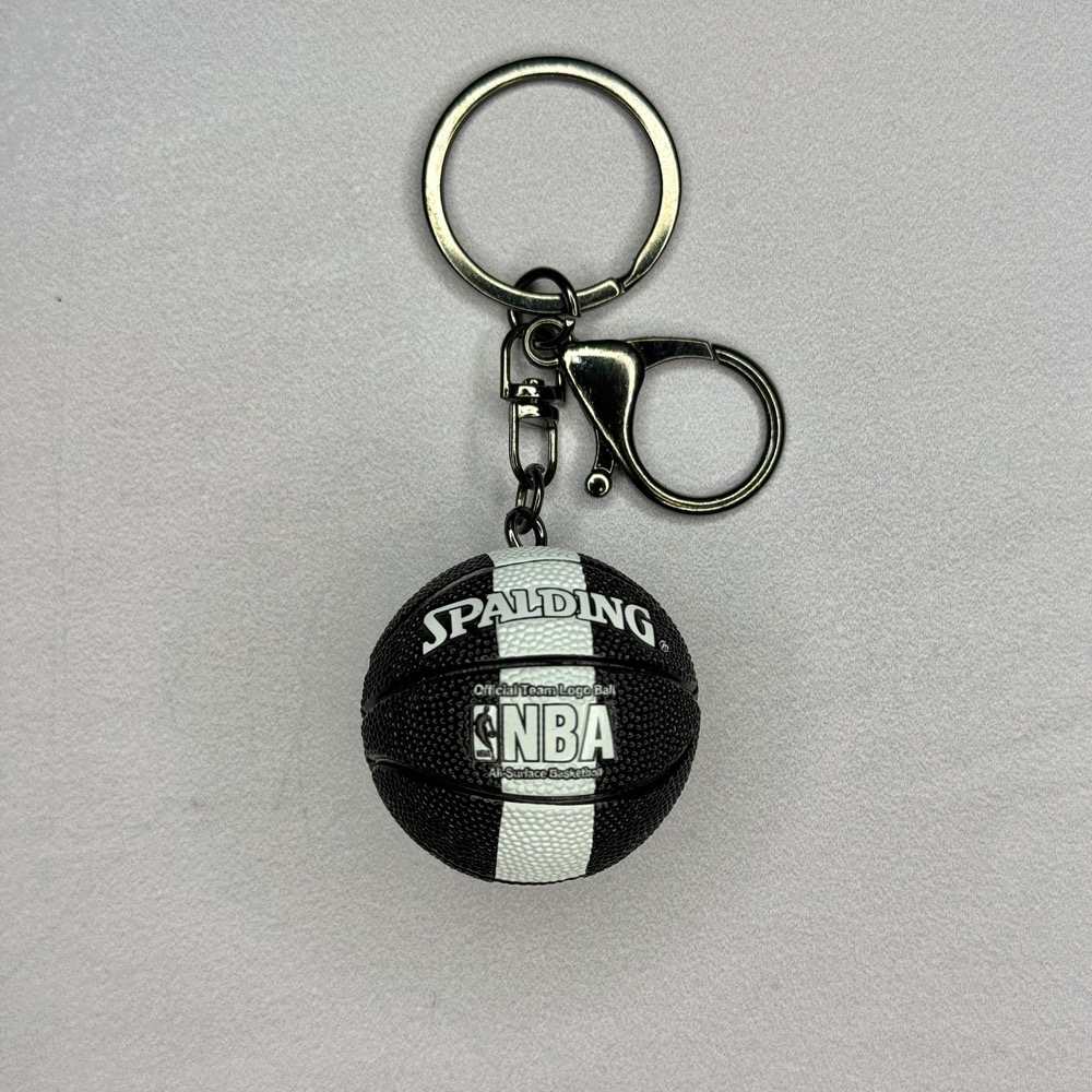 جاکلیدی توپ بسکتبال | Basketball Keychain